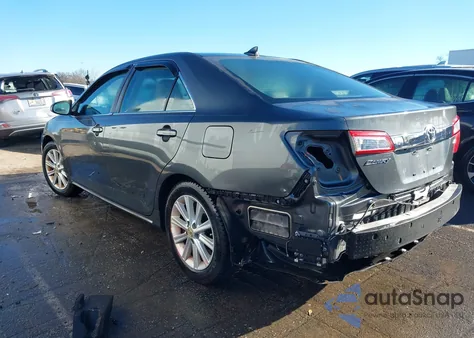 2012 Toyota Camry Xle z USA, uszkodzony, nr VIN 4T1BF1FK4CU595644